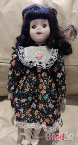 Английска порцеланова кукла , снимка 3 - Колекции - 53286391