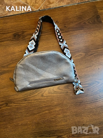 Чанта , снимка 3 - Чанти - 51982209