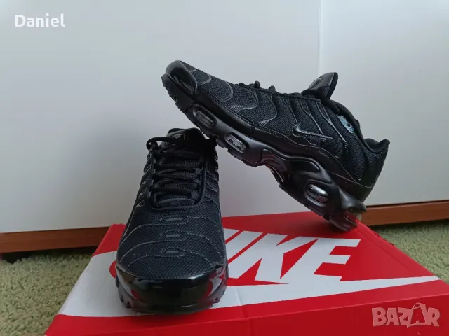 Маратонки Nike Air Max TN, снимка 4 - Маратонки - 48399559