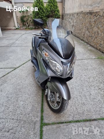 Suzuki Burgman 400