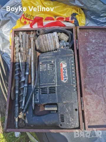 продавам, ударна бормашина тип канго, втора употреба, работещо с много бургии и приставки 