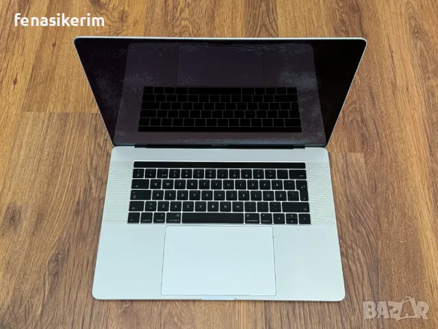 15.4' Retina Core i7 Apple MacBook Pro Late 2016 TouchBar 16GB RAM/512GB SSD/Radeon Pro 455, снимка 3 - Лаптопи за работа - 47141818