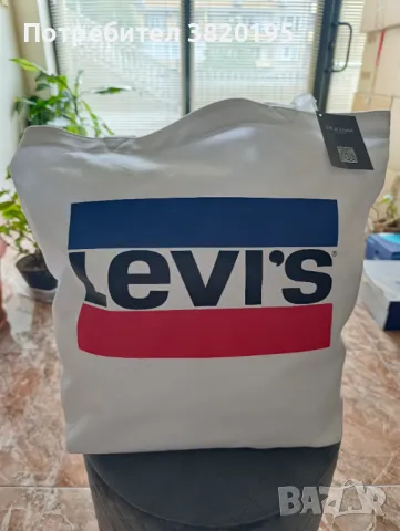 Нова, оригинална чанта Levis , снимка 2 - Чанти - 50265151