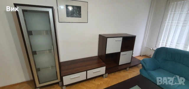 Шкаф за хол, снимка 2 - Шкафове - 53512364