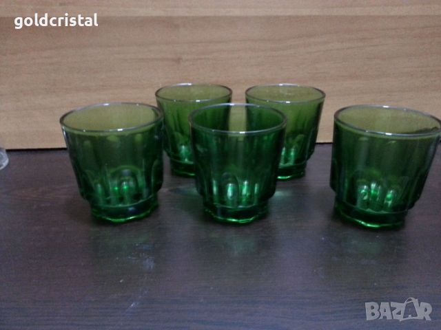 Ретро стъклени чаши цветно стъкло , снимка 1 - Антикварни и старинни предмети - 46336740