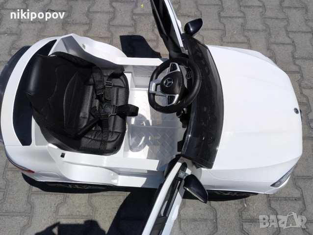 MERCEDES Акумулаторен джип AMG GLC 63S, снимка 4 - Детски велосипеди, триколки и коли - 53569462