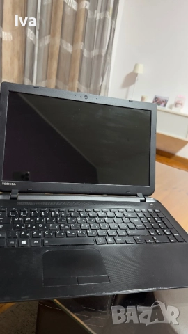 Лаптоп Toshiba Satellite C50-B-14Z, снимка 2 - Лаптопи за дома - 51563963