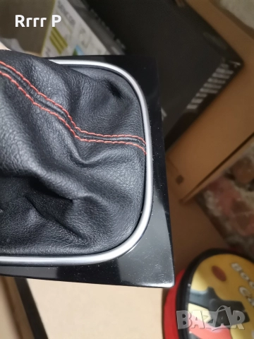 Оригинален Goal Edition скоростен лост топка+маншон за VW Golf 5, снимка 4 - Части - 52795401