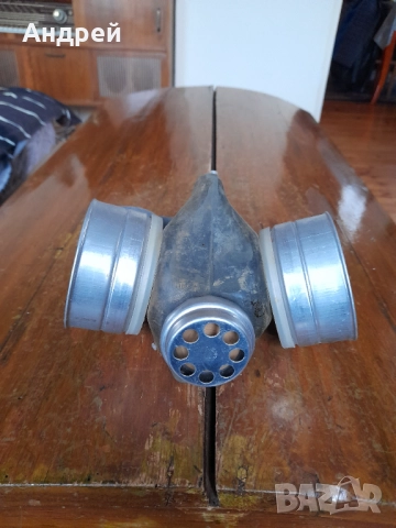 Стар противогаз,дихател РУ-60М, снимка 2 - Антикварни и старинни предмети - 52211923