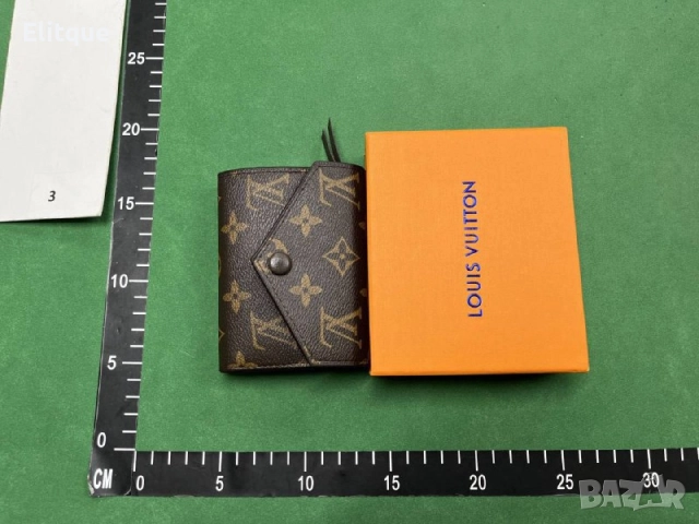 портмонета Louis Vuitton , снимка 2 - Портфейли, портмонета - 52784065