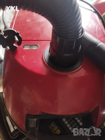 прахосмукачка miele 1400 вата, снимка 3 - Прахосмукачки - 50458847