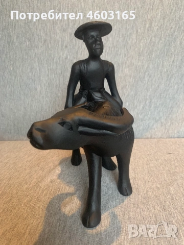  ръчно резбована дървена фигурка на азиатски мъж, яздещ бивол, снимка 2 - Антикварни и старинни предмети - 53938343