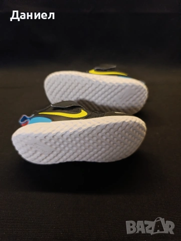 Бебешки маратонки Nike , снимка 3 - Бебешки обувки - 53387655