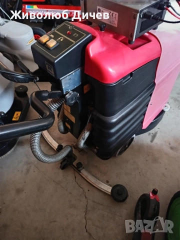 Акумулаторна подопочистваща машина , снимка 3 - Други машини и части - 52395395