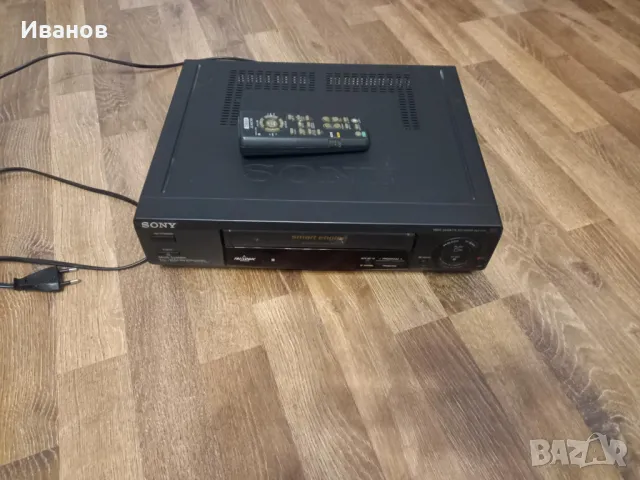 Видео Sony SLV-E180EG, снимка 1 - Плейъри, домашно кино, прожектори - 48511743