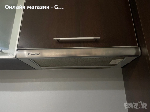 Кухненско обзавеждане 3.70 м с вградени уреди, снимка 13 - Кухни - 53637884