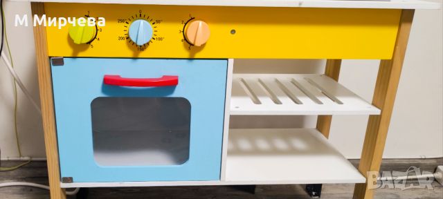 Детска дървена реалистична кухня с лот играчки, снимка 3 - Други - 45568300
