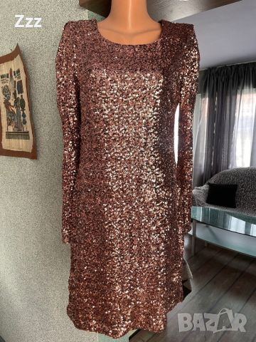Дамска рокля с пайети, снимка 1 - Рокли - 45454361