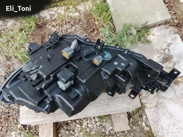 Десен фар за Mazda  6, снимка 7 - Части - 53737265