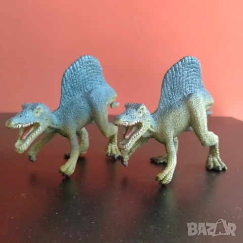 Колекционерска фигурка Schleich Dinosaurs Spinosaurus McDonalds 2020, снимка 1