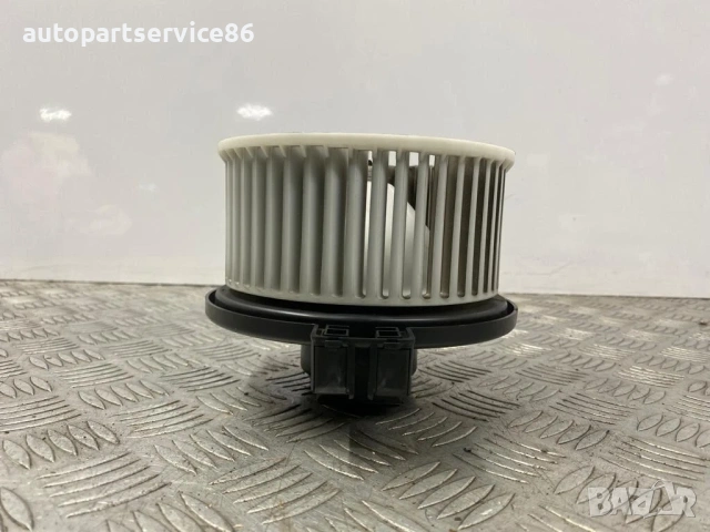 Мотор на вентилатор за отоплител за Mazda 6 2.2D (2007-2011) 872700-0690, снимка 3 - Части - 53729297