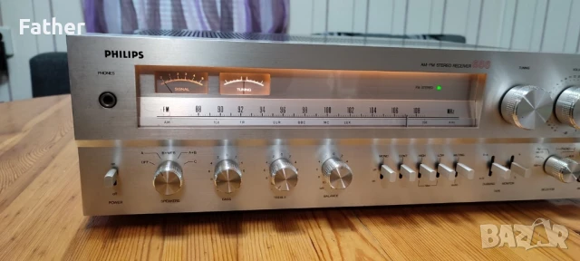 Винтидж ресивър Philips 22A H686, снимка 3 - Ресийвъри, усилватели, смесителни пултове - 50867032