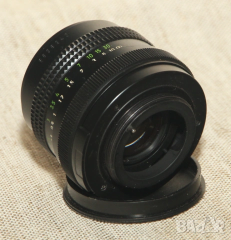 обектив Pentacon auto 50mm, 1,8 с преходник, снимка 3 - Обективи и филтри - 53905903