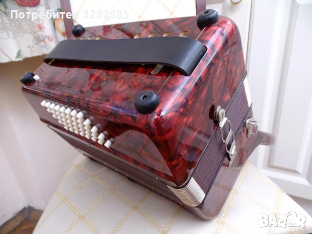Акордеон Велтмайстер 40 баса, снимка 15 - Акордеони - 51616245