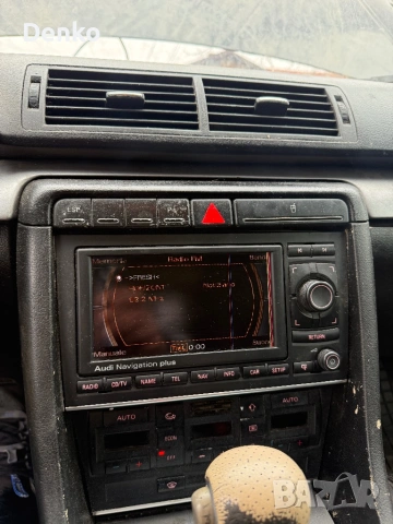 Audi A4 B7 3.0 204к.с.  САМО НА ЧАСТИ, снимка 10 - Автомобили и джипове - 53483887