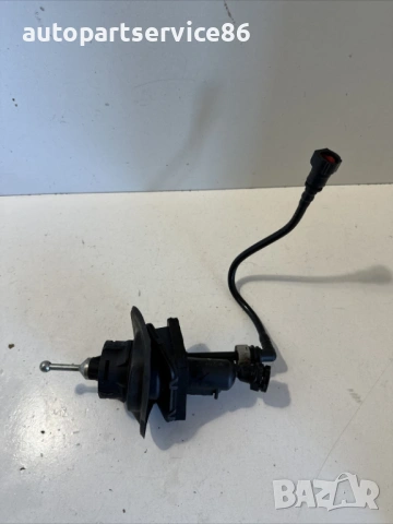 Помпа за съединител за Volvo C70 Convertible 2.0D (2008) 31323415