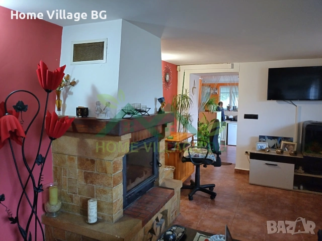 Масивна двуетажна къща, обзаведена и готова за нанасяне, обл.Варна, снимка 13 - Къщи - 53230888