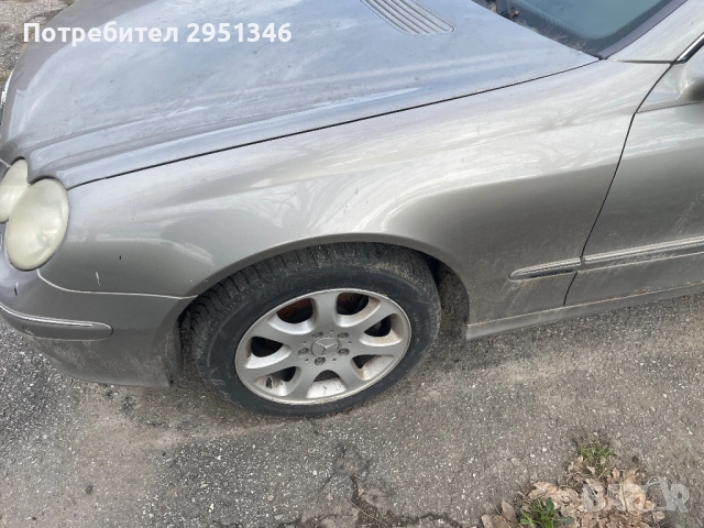калник Mercedes CLK W209 Мерцедес ЦЛК