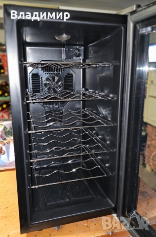 Candor CW-52AA охладител за вино, снимка 3 - Хладилници - 52057262