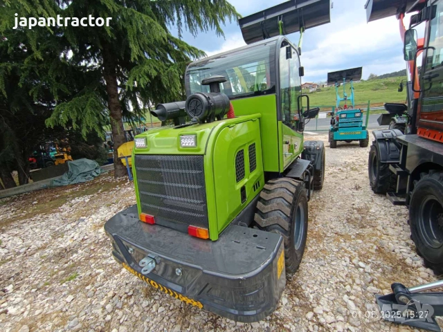 челен товарач чисто нов , снимка 11 - Индустриална техника - 53826401