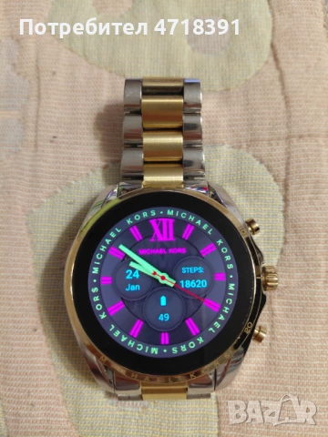 Продавам смарт часовник Michael Kors