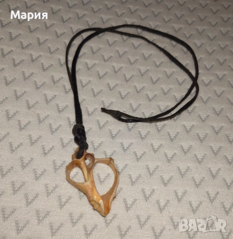 Кожен гердан с раковина, снимка 2 - Колиета, медальони, синджири - 53738292