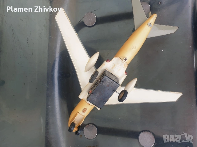 Стара метална механична играчка от 1965 г , снимка 5 - Колекции - 53122644