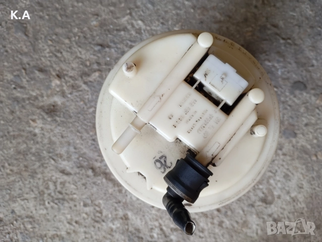 Помпа в резервоар Alfa Romeo 147 1.9 JTD 115, снимка 3 - Части - 52140500