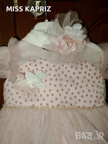 Рокли за повод за момиче 6м., снимка 5 - Бебешки рокли - 51813957