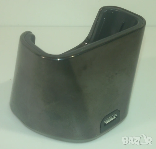 Зарядно/док Nokia DT-19, снимка 4 - Оригинални зарядни - 53371846