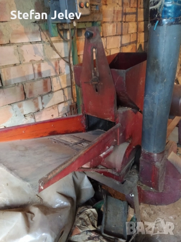 Воденица за зърно и груб фураж