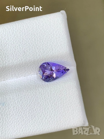 Танзанит топ цвят с швейцарски сертификат 