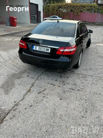 Mercedes Benz E Class 350 4 Matic, снимка 4 - Автомобили и джипове - 47154102