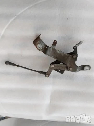 Части за Mercedes Е220 W124