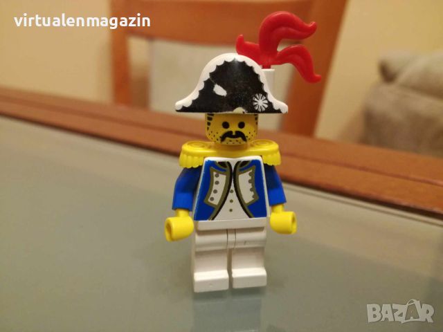 Фигурка Губернатор от Лего Пирати - Lego Pirates pi004b - Governor, снимка 1 - Колекции - 46773585