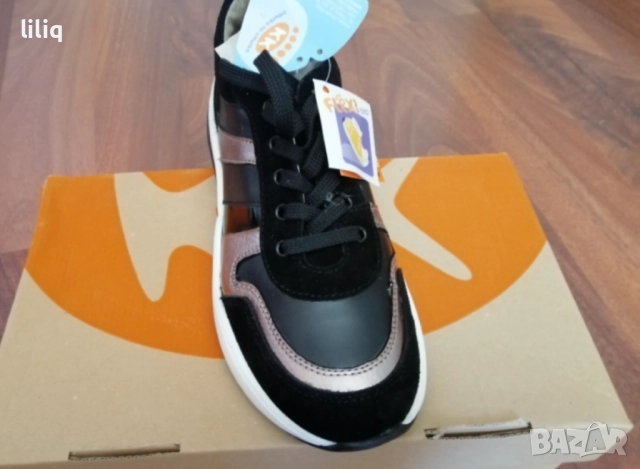 Страхотни нови обувки естествена кожа , снимка 4 - Дамски ежедневни обувки - 51942618