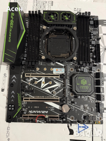 Дънната платка Huananzhi X99-F8.  Сокет: LGA 2011
