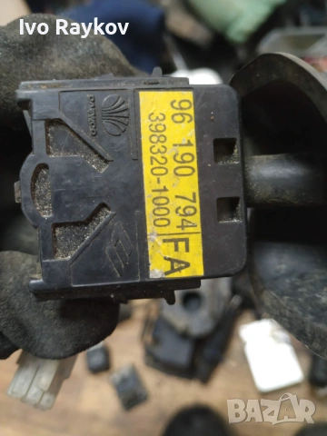 Лостче за светлини за Chevrolet Lacetti , Daewoo Nubira , 96190794, снимка 5 - Части - 53746836