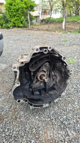 скоростна кутия FRG 6ск Ауди Audi а4 б6 A4 B6 2.5TDI 155 AYM  ръчка skorostna kutiq предно предаване