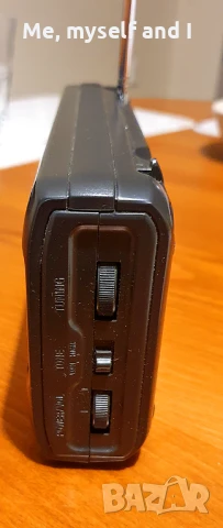 Радио SONY, тричестотно, неизползвано, снимка 4 - Радиокасетофони, транзистори - 51210597